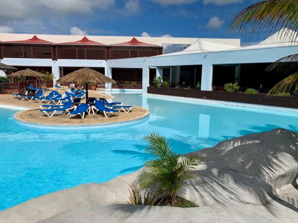 Ticarbets T2 - Résidence Manganao - En bord de Plage Saint-Francois  Exterior foto